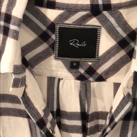 Rails button down - Picture 2 of 3